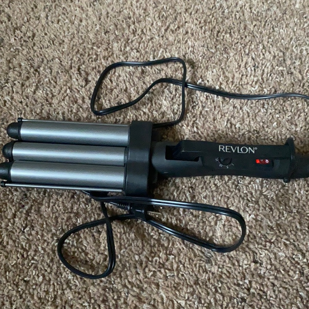 Revlon 3 barrel curling iron